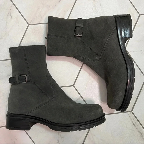 La Canadienne Corey Gray Suede Boot Size 8.5 Womens - Picture 3 of 8